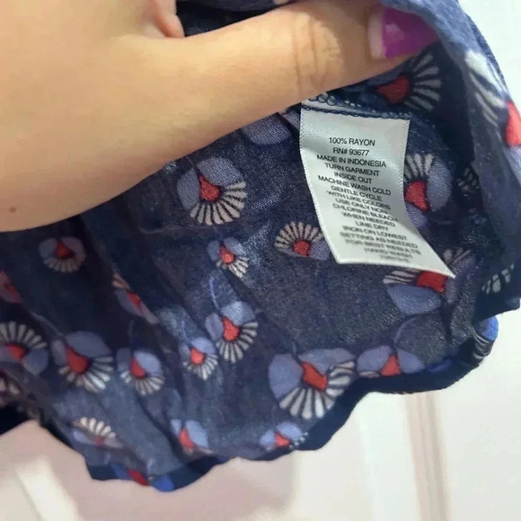 Women’s A.N.A Blouse Size Medium - Picture 4 of 5